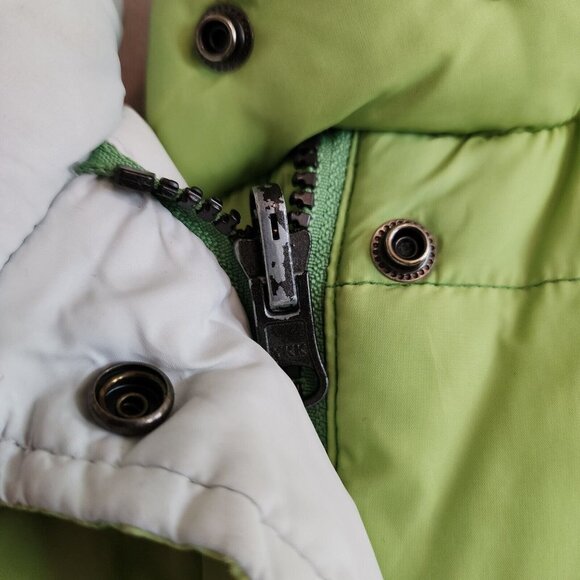 Crew Clothing Tailored Fit Down Feather Blend Quilted Reversible Puffer Vest 10 - Picture 3 of 12